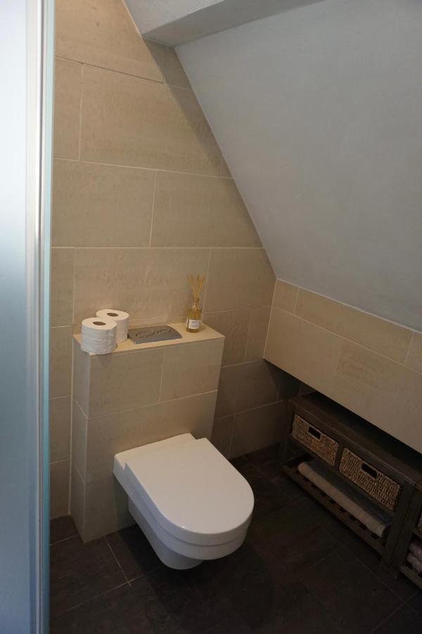 Perfectly Located Private Room Oaks And Beeches Sassenheim Exteriör bild